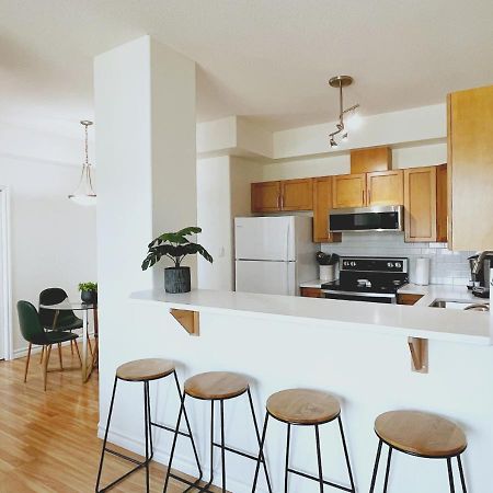 Apartament Downtown Waterfront Kelowna Oasis Newly Renovated 2Bed 2Bath Zewnętrze zdjęcie