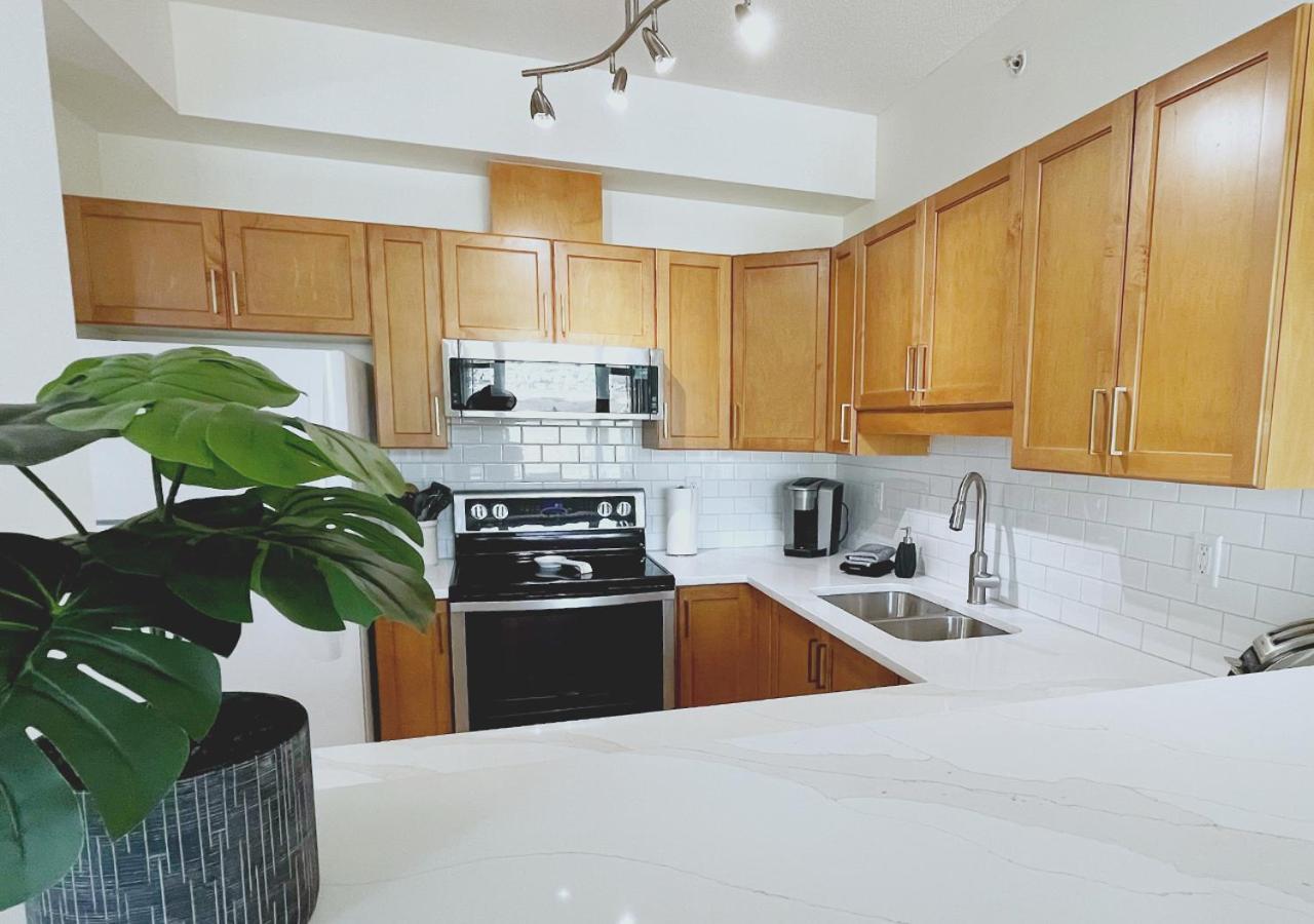 Apartament Downtown Waterfront Kelowna Oasis Newly Renovated 2Bed 2Bath Zewnętrze zdjęcie
